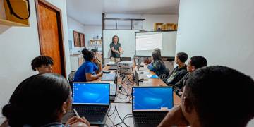 Iniciadas novas turmas de inglês e informática para jovens de Serra Grande